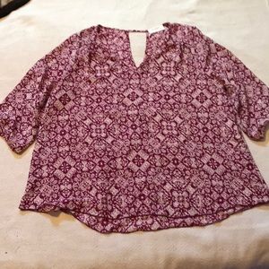 Gorgeous Women’s reneec blouse size L